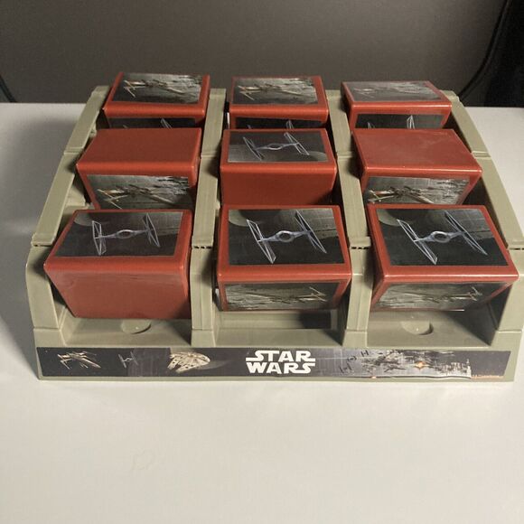 Star Wars Table-Top Toss Across Tic Tac Toe Game (no bean bags) • EUC • X-Wing - Picture 2 of 5
